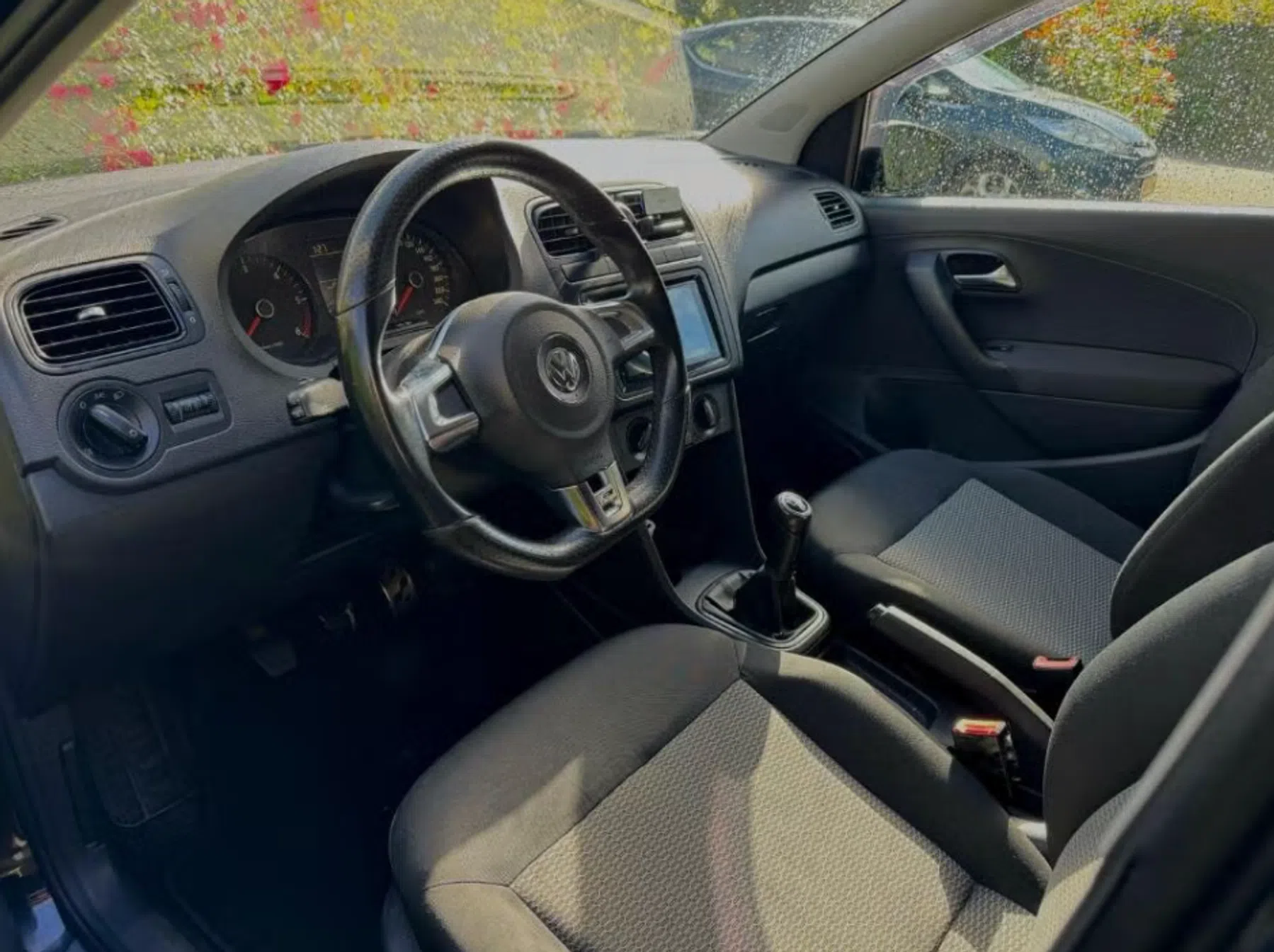 VW POLO GALLARDO